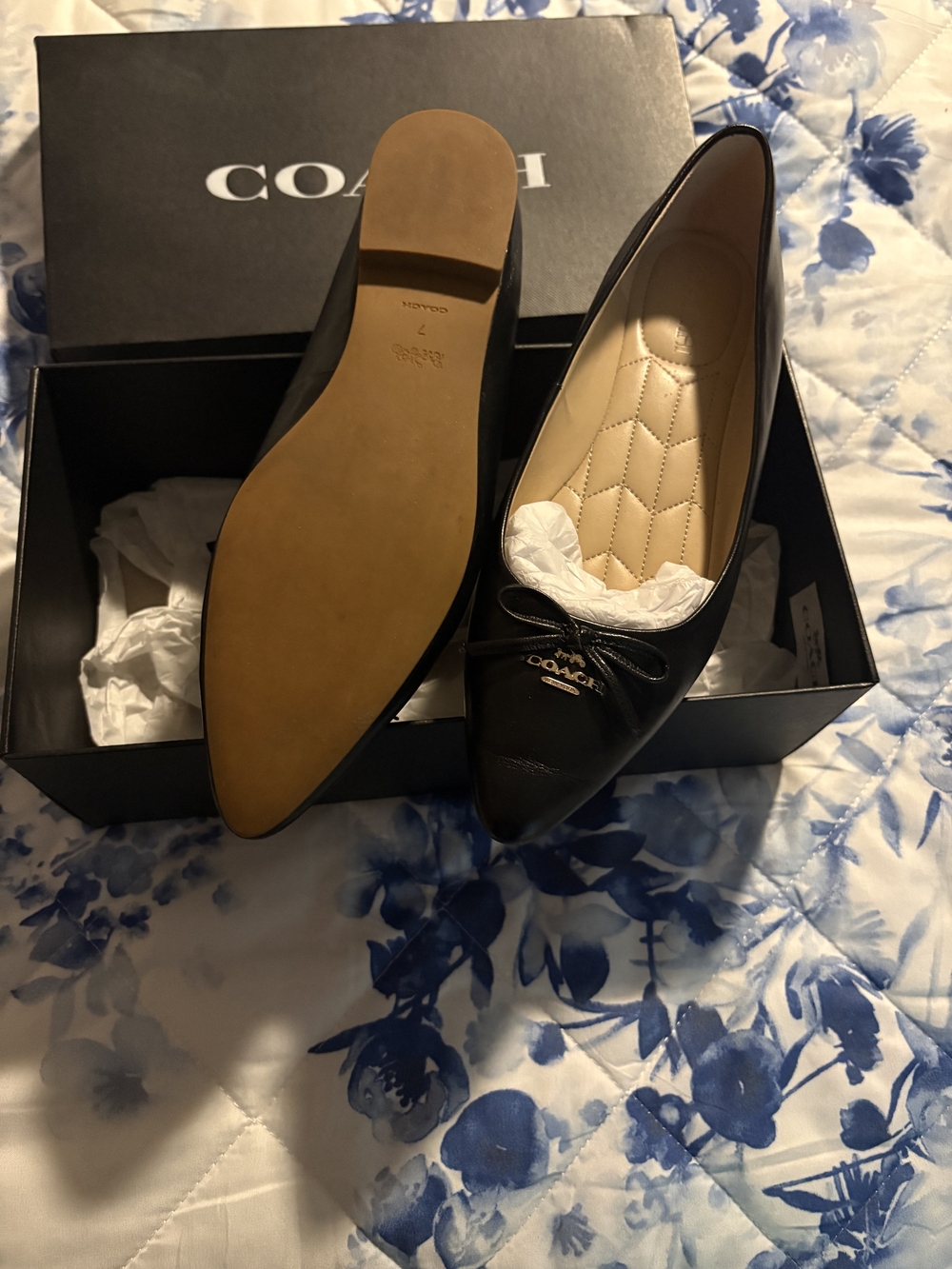 Coach Black Pointed Toe Bow Ballet Flats - Picture 2 of 3